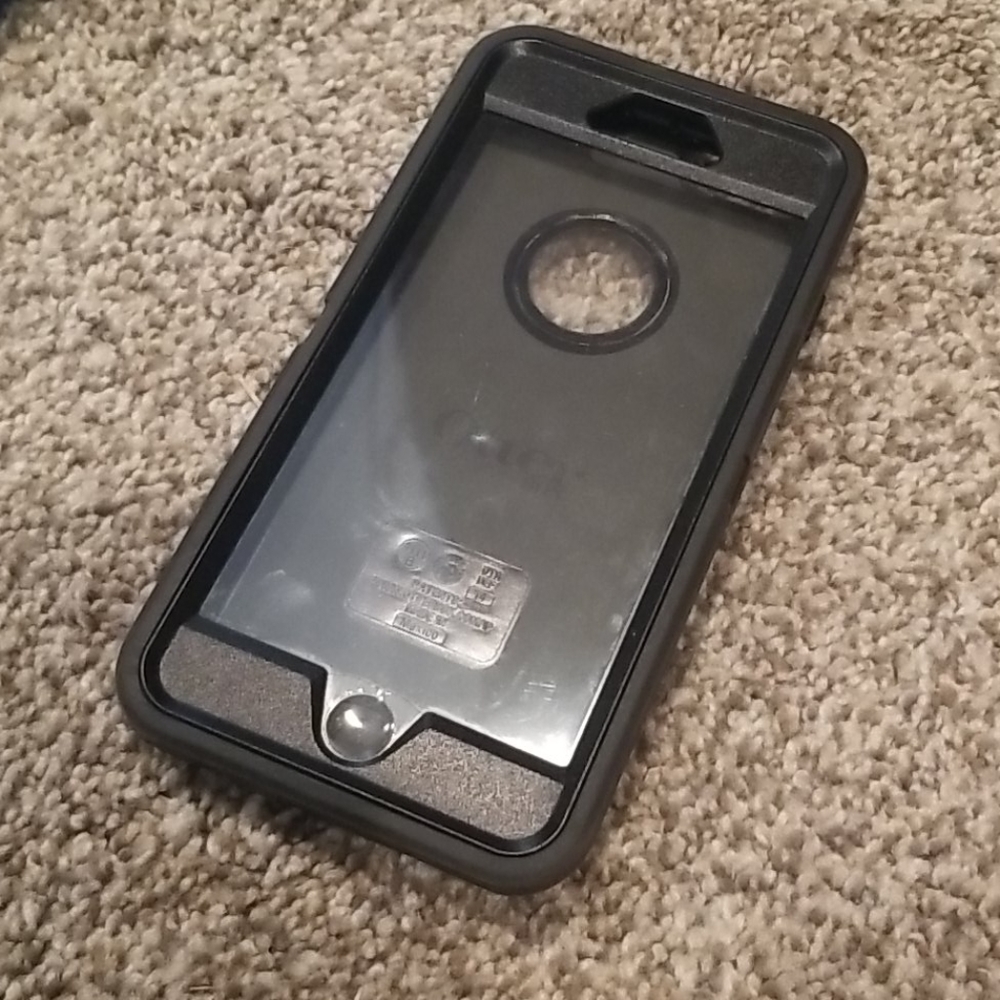 iPhone 6S+ otterbox case